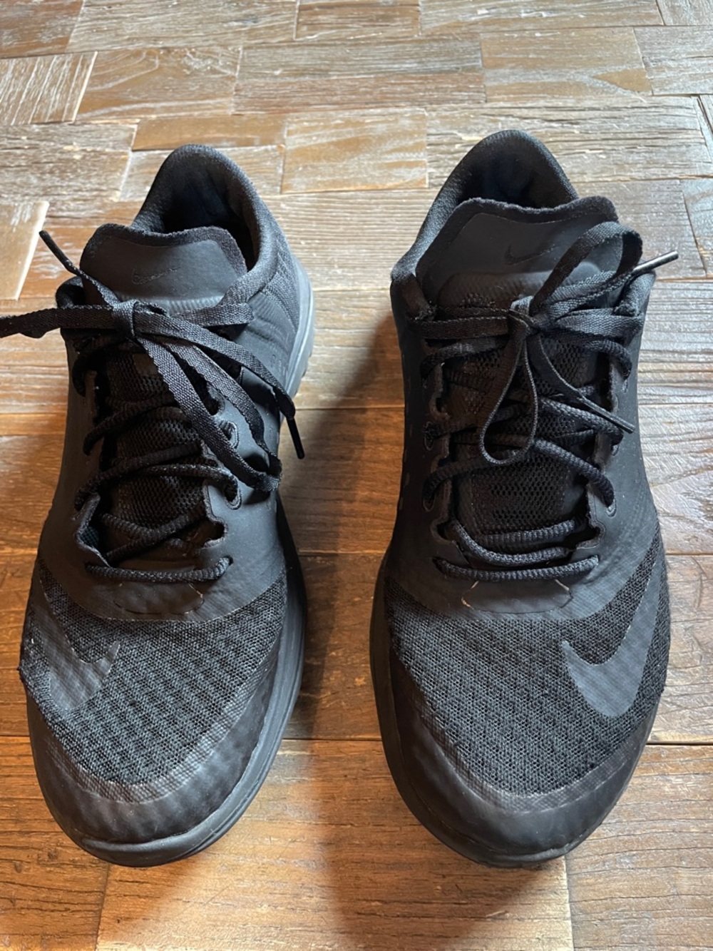 Nike FS Lite Run 2 Sneakers - Picture 3 of 14